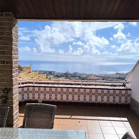 Residencial Sunset 2 Bedrooms En Calle Galicia 43 Адехе